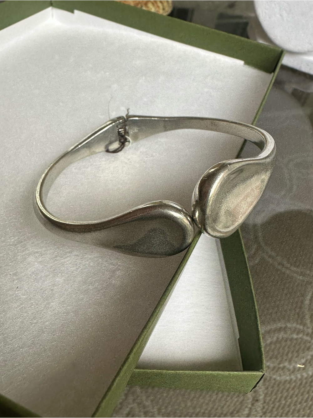Chico's silver-toned hinged bangle bracelet